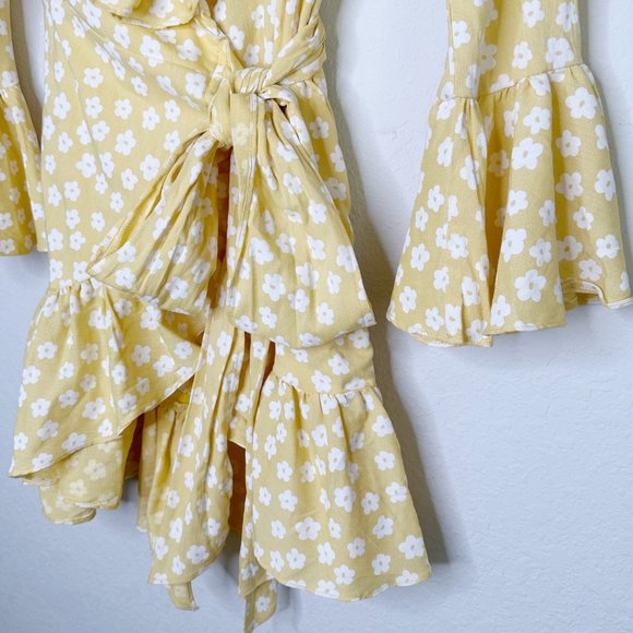 Yellow Floral Off-Shoulder Dress - Picture 8 of 10